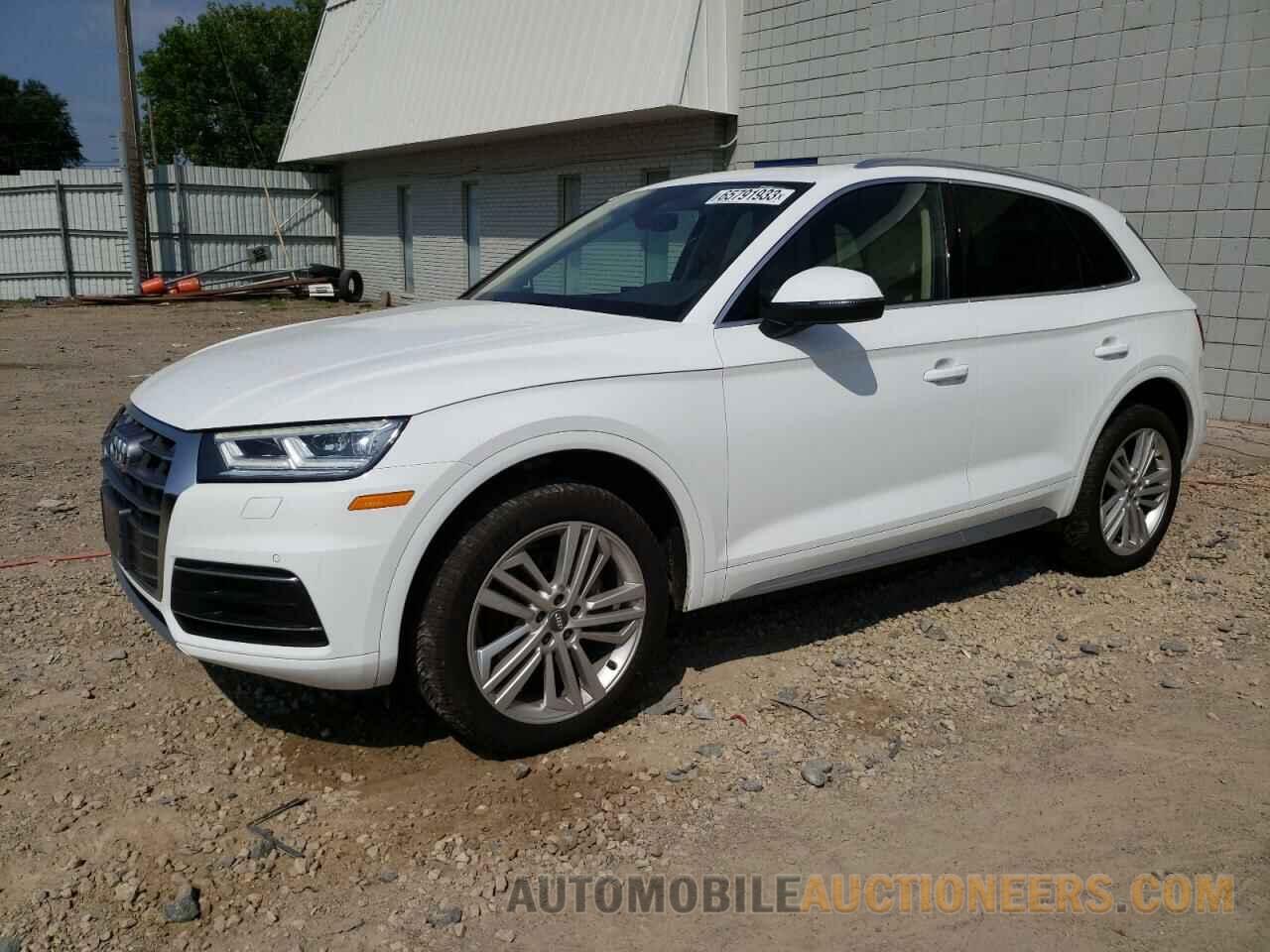 WA1BNAFY8J2155229 AUDI Q5 2018