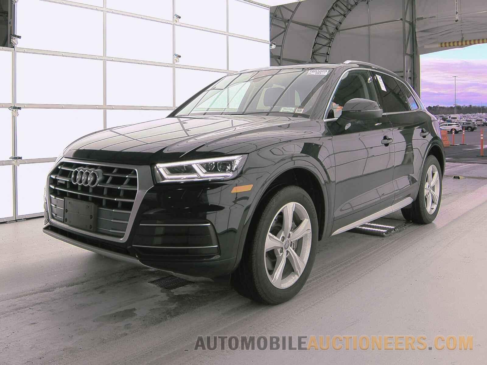 WA1BNAFY8L2056056 Audi Q5 2020