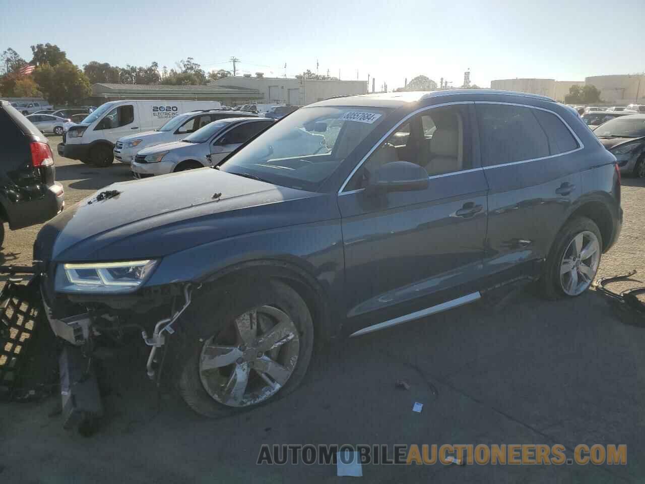 WA1BNAFY9J2078824 AUDI Q5 2018