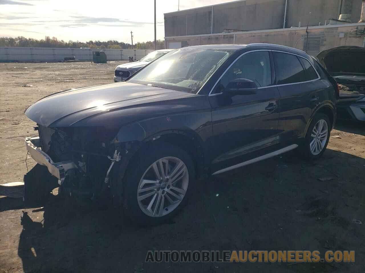 WA1BNAFY9K2076945 AUDI Q5 2019