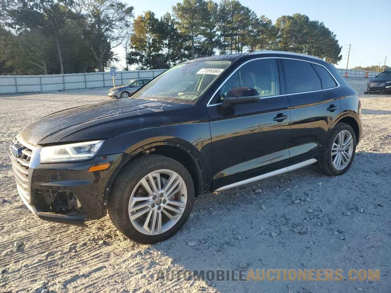 WA1BNAFY9L2055076 AUDI Q5 2020