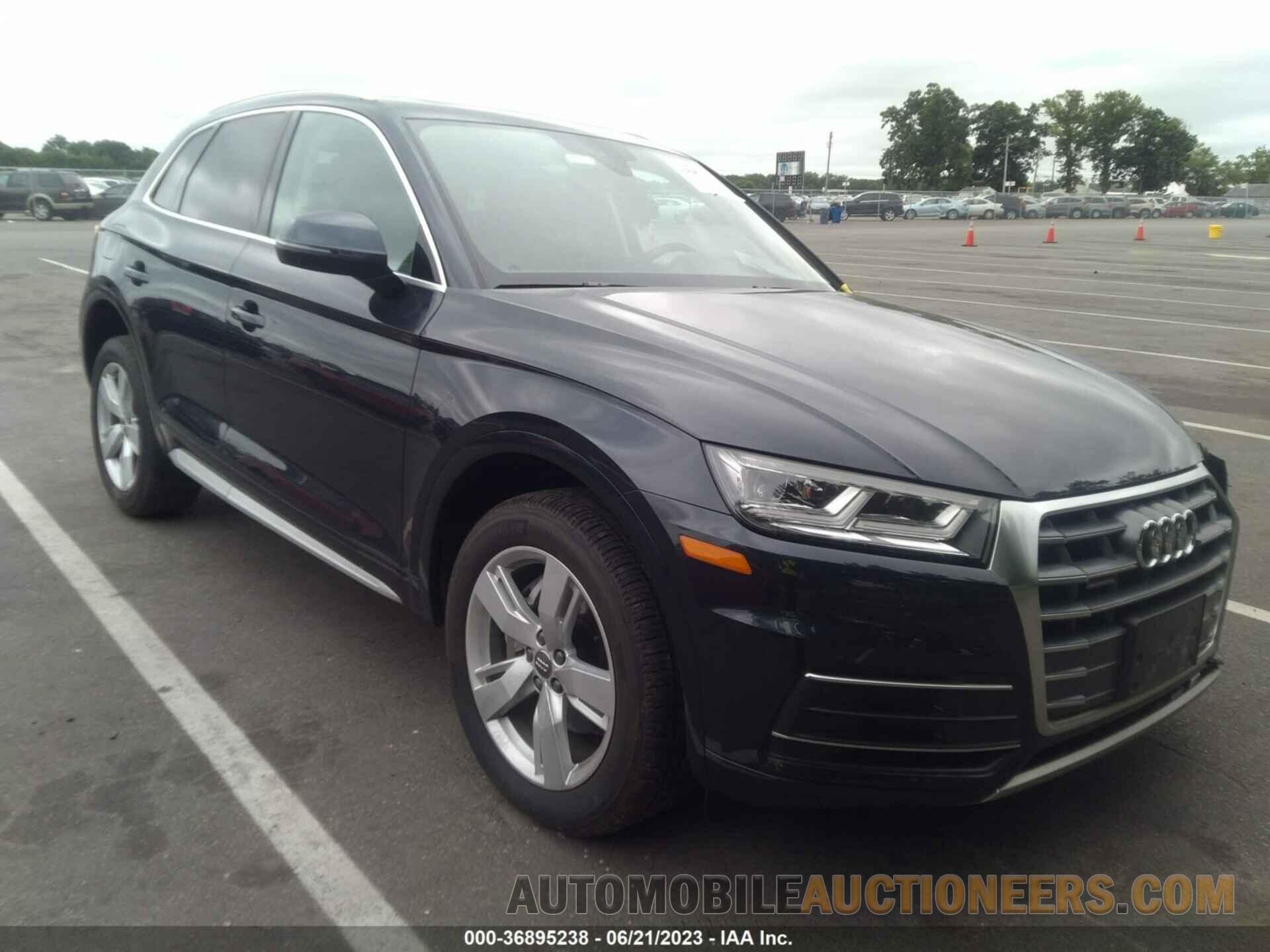 WA1BNAFYXK2070717 AUDI Q5 2019