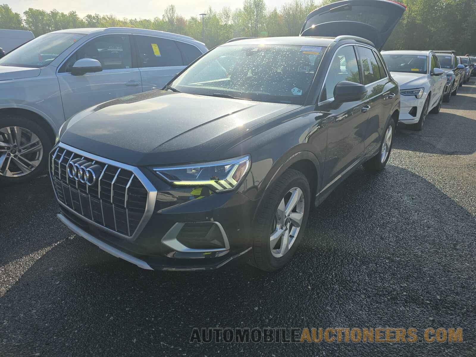 WA1BUCF32M1103477 Audi Q3 2021