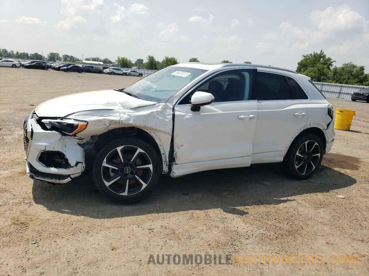 WA1BUCF3XM1086198 AUDI Q3 2021