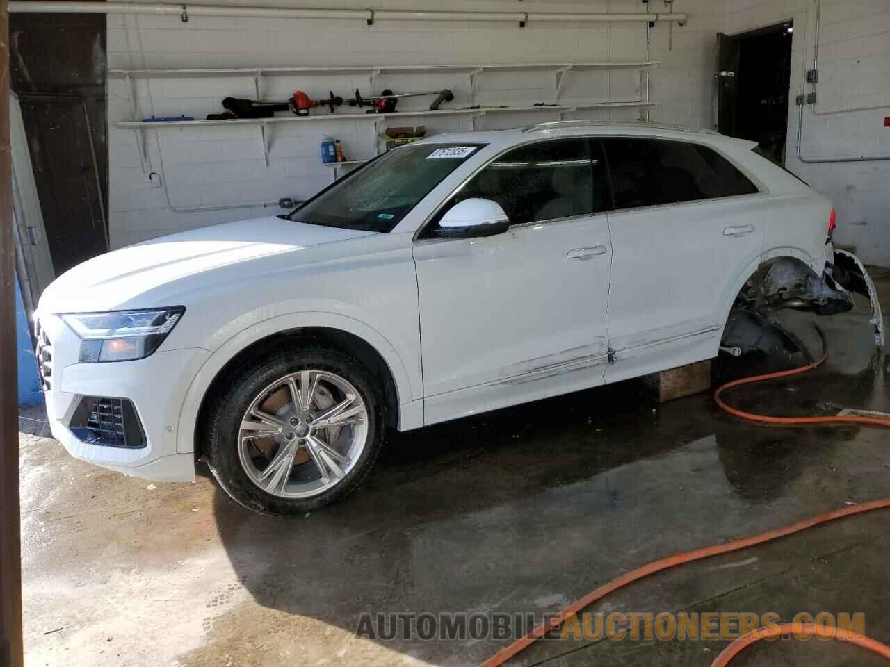 WA1BVAF16KD039956 AUDI Q8 2019