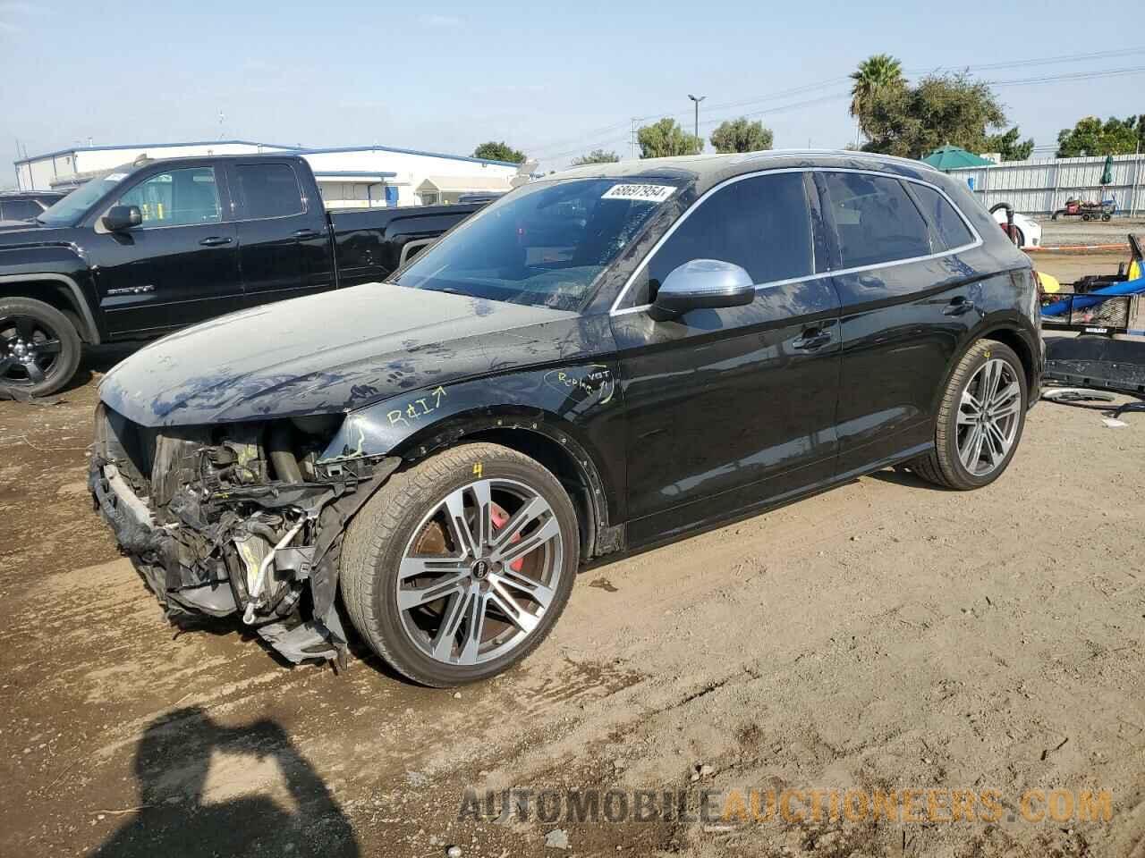 WA1C4AFY4J2117553 AUDI SQ5 2018