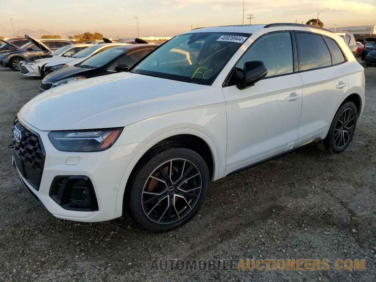 WA1C4AFY9M2042434 AUDI SQ5 2021