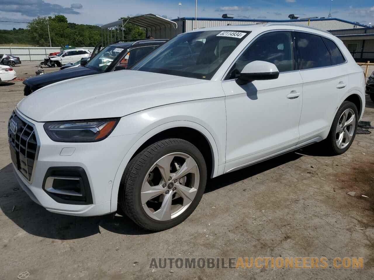 WA1CAAFY4M2050885 AUDI Q5 2021