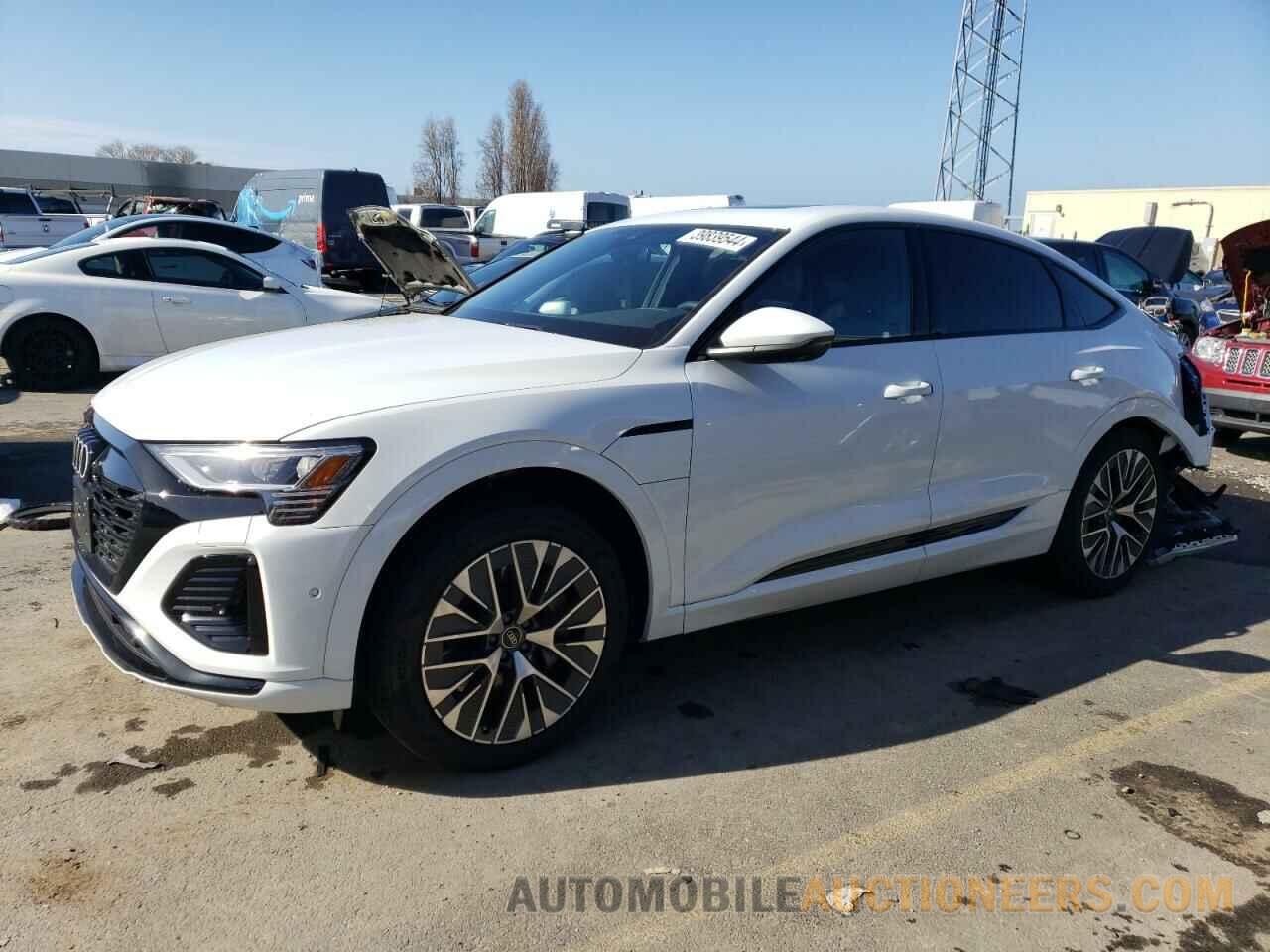 WA1CAAGE1RB021114 AUDI Q8 E-TRON 2024