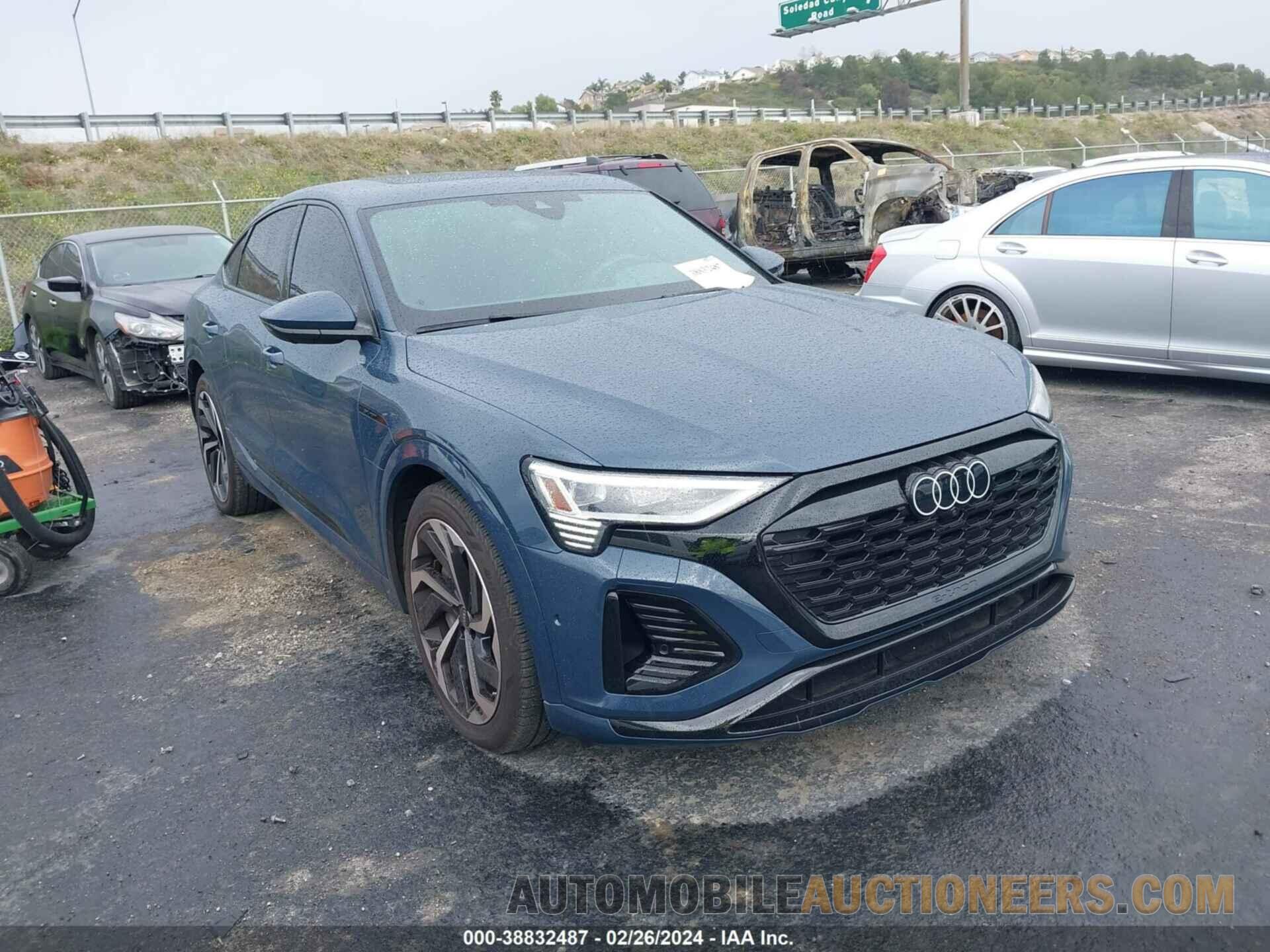 WA1CAAGE8RB015696 AUDI Q8 E-TRON 2024