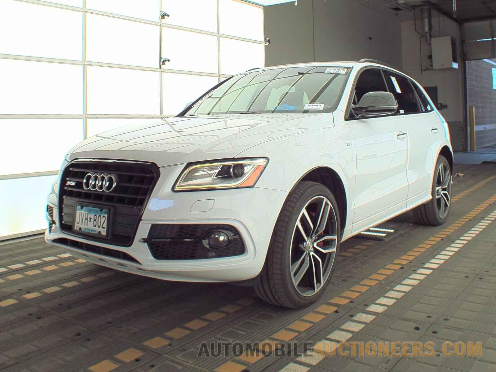 WA1CCAFP4HA080322 Audi SQ5 2017