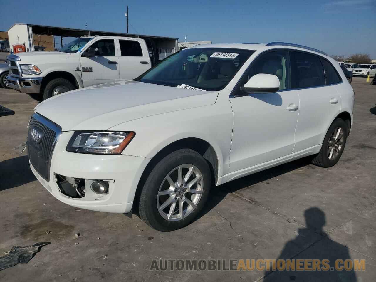 WA1CFAFP4BA076219 AUDI Q5 2011