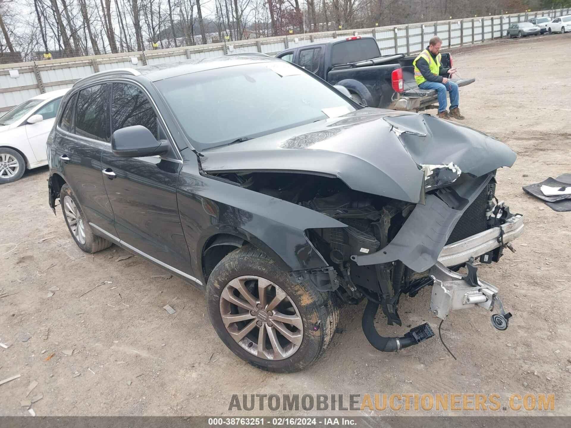 WA1CFAFP7FA045617 AUDI Q5 2015