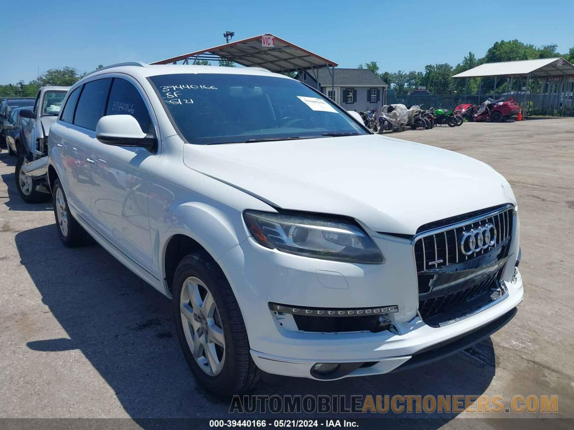 WA1CGAFE0FD019077 AUDI Q7 2015