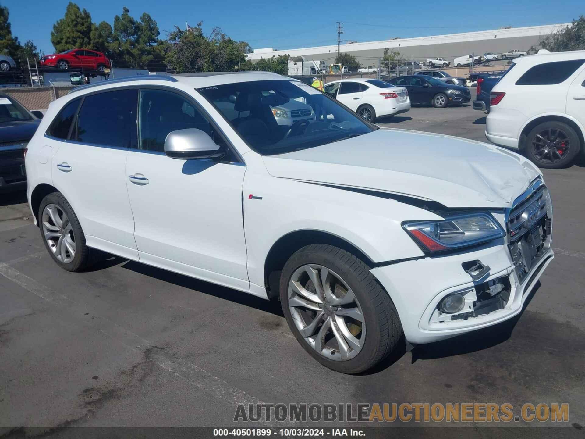 WA1CGAFP0FA090475 AUDI SQ5 2015