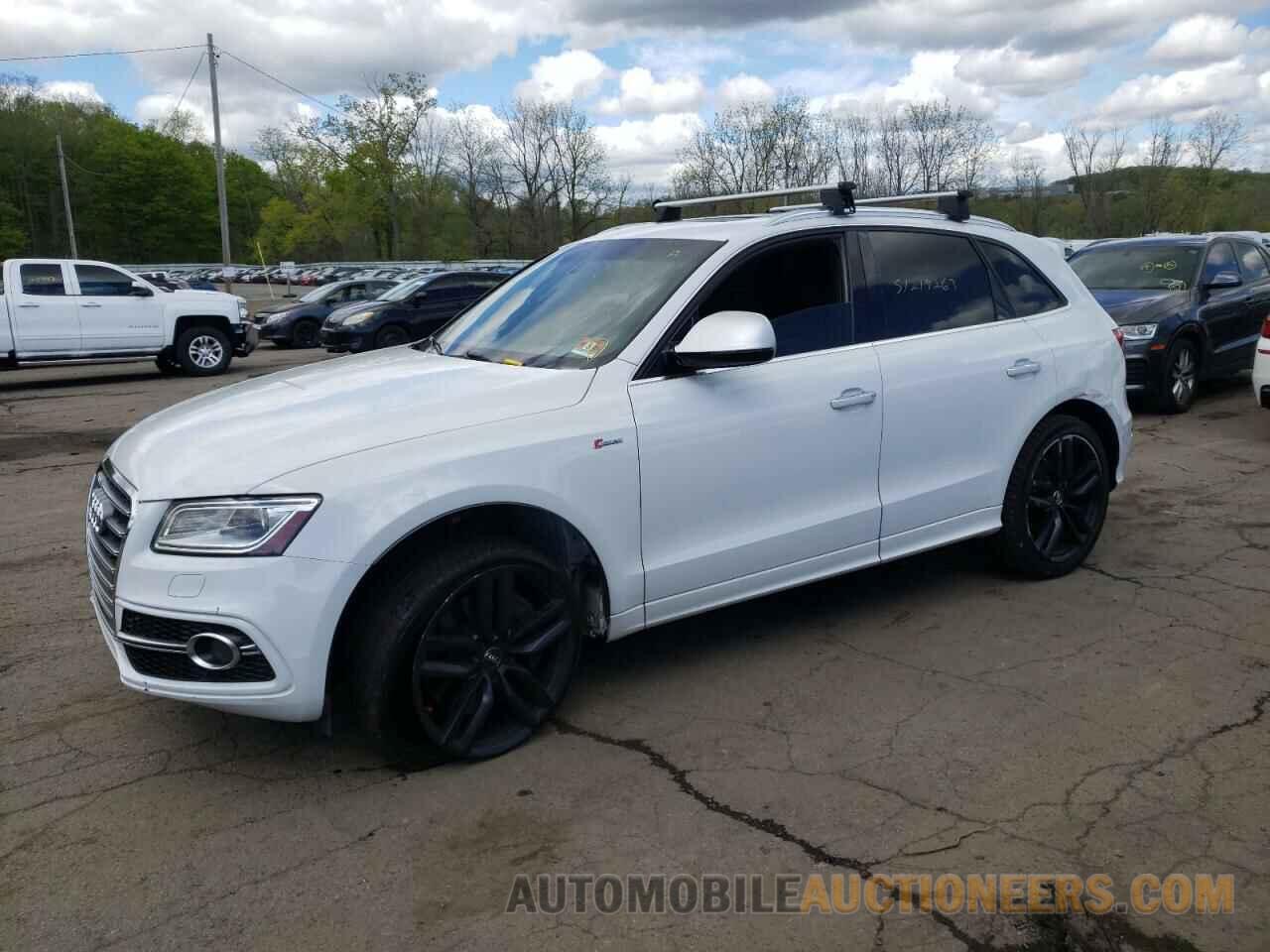 WA1CGAFP7FA081935 AUDI SQ5 2015