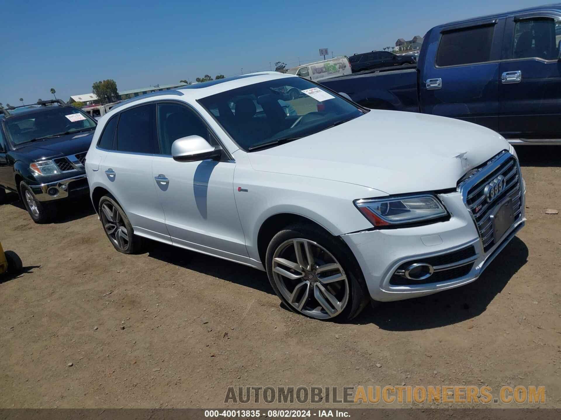 WA1CGAFPXFA004217 AUDI SQ5 2015