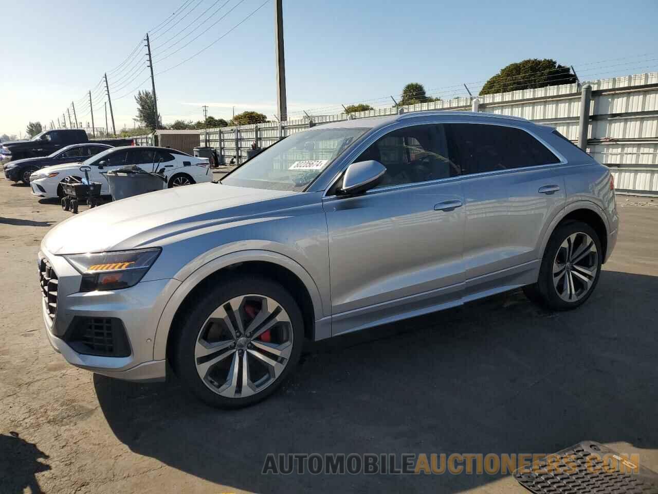 WA1CVAF18KD031040 AUDI Q8 2019