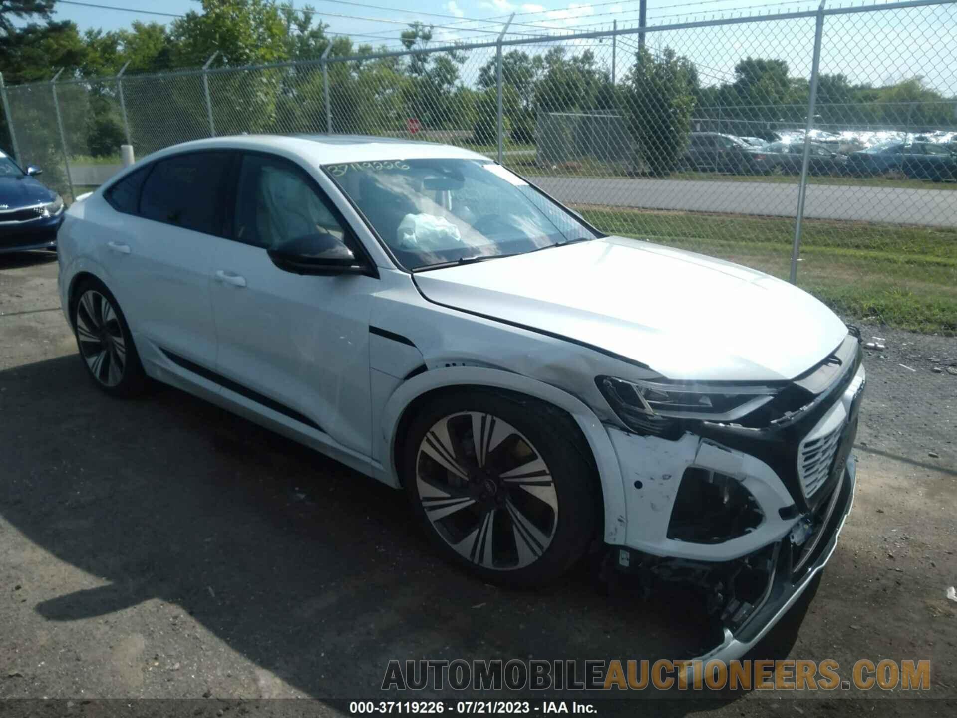 WA1DABGEXRB006735 AUDI Q8 E-TRON 2024