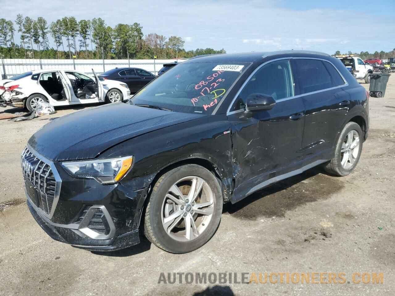 WA1DECF31K1085010 AUDI Q3 2019