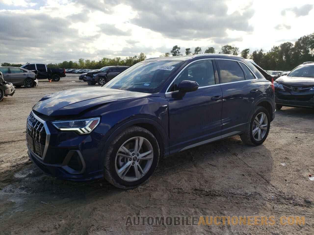 WA1DECF31P1074676 AUDI Q3 2023