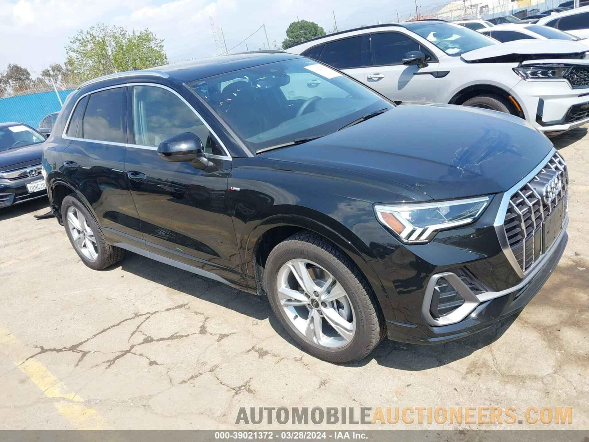 WA1DECF31R1023469 AUDI Q3 2024