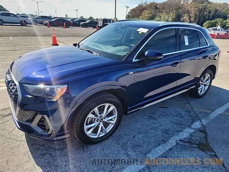 WA1DECF32M1105901 Audi Q3 2021