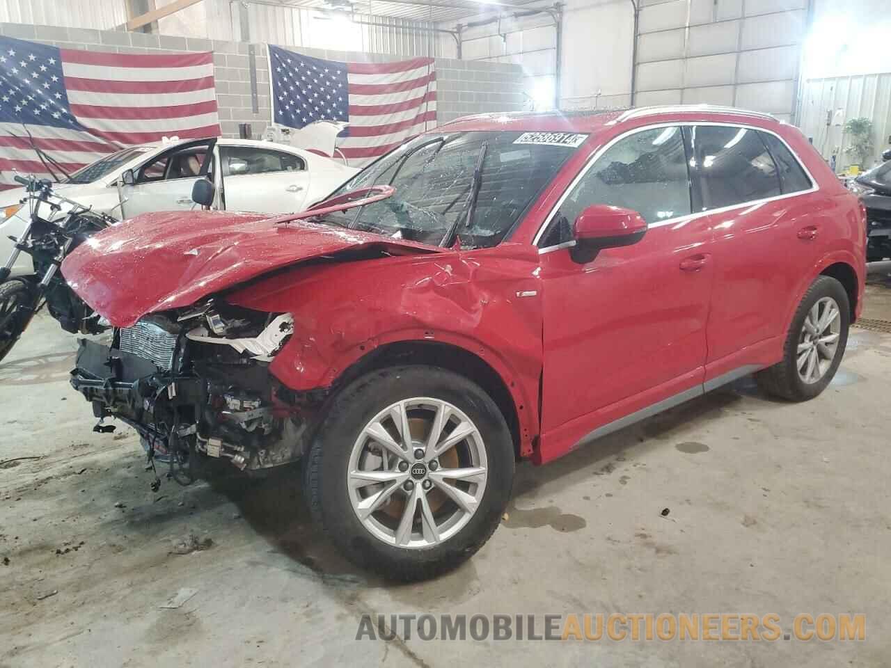 WA1DECF32R1050650 AUDI Q3 2024