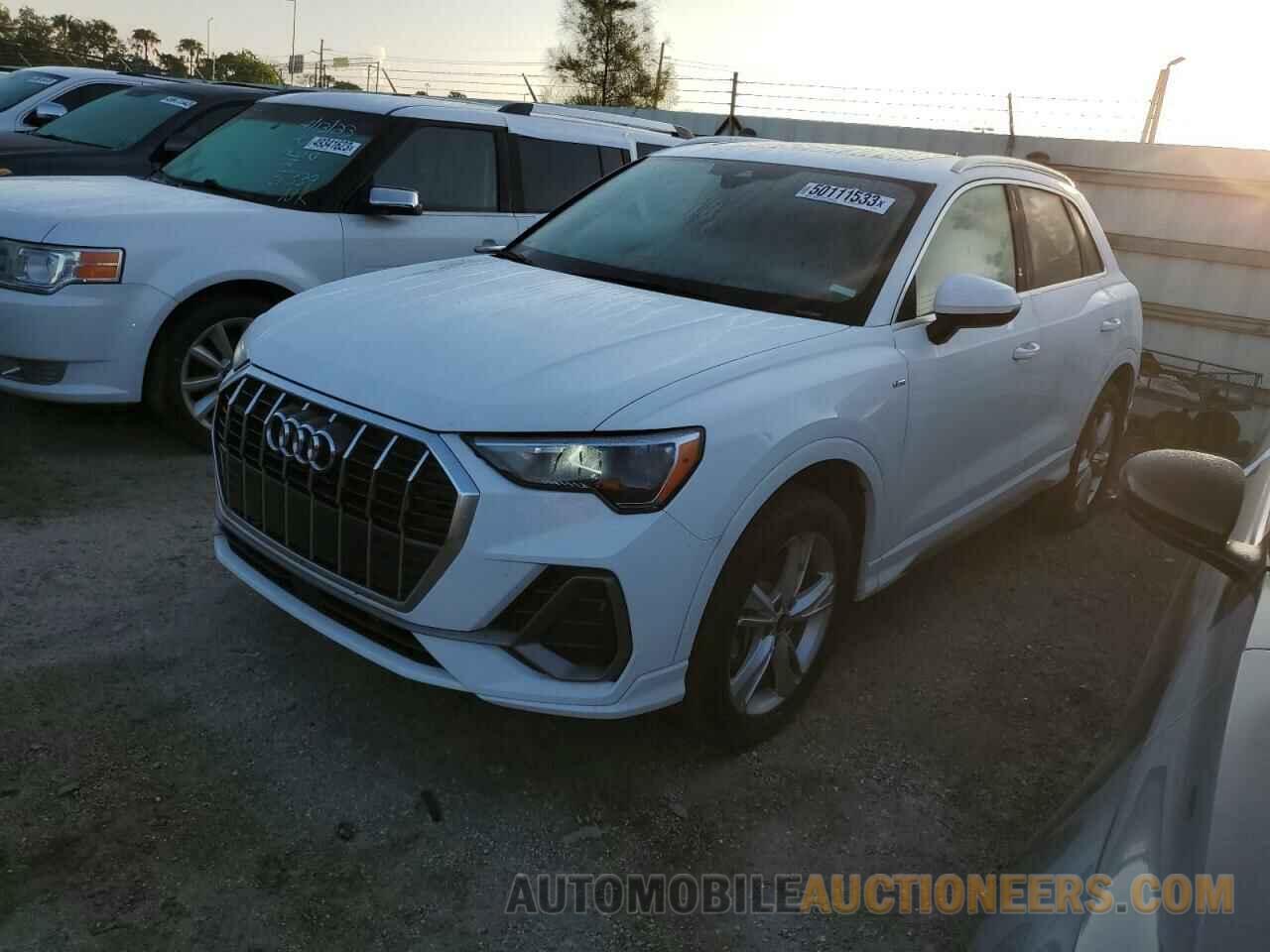 WA1DECF33M1027645 AUDI Q3 2021