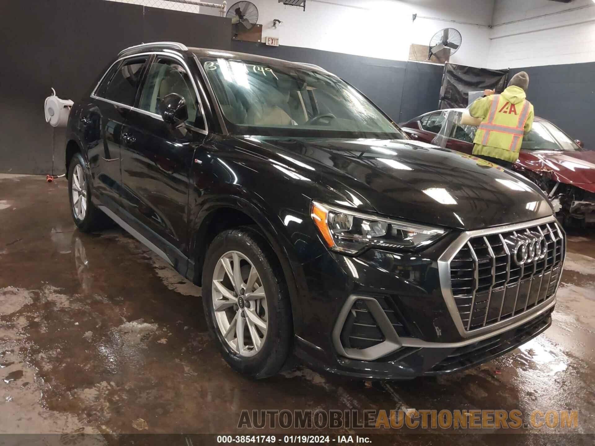 WA1DECF33M1052125 AUDI Q3 2021