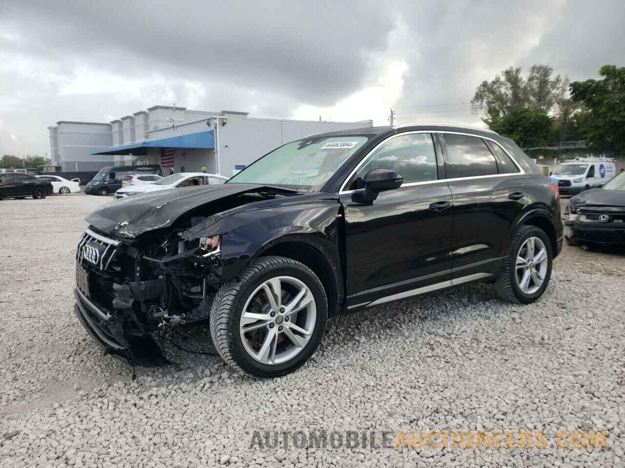 WA1DECF34L1056456 AUDI Q3 2020