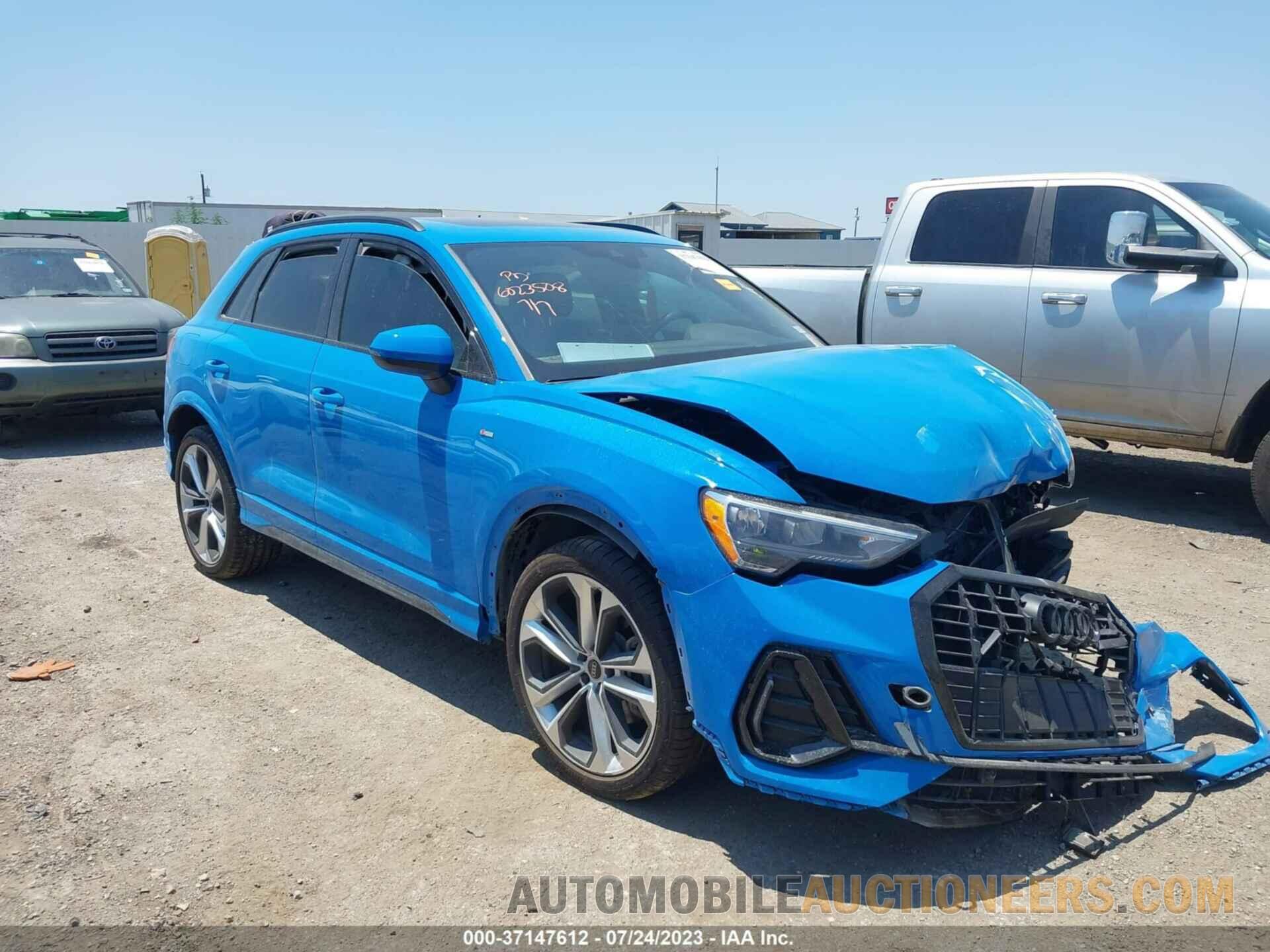 WA1DECF34M1152105 AUDI Q3 2021