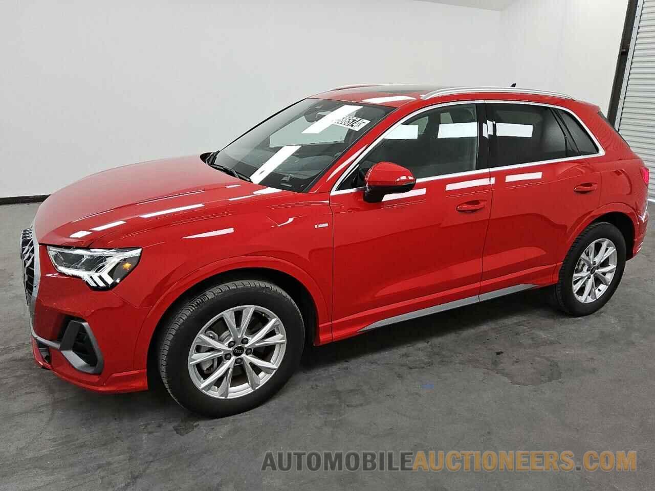 WA1DECF34R1122657 AUDI Q3 2024