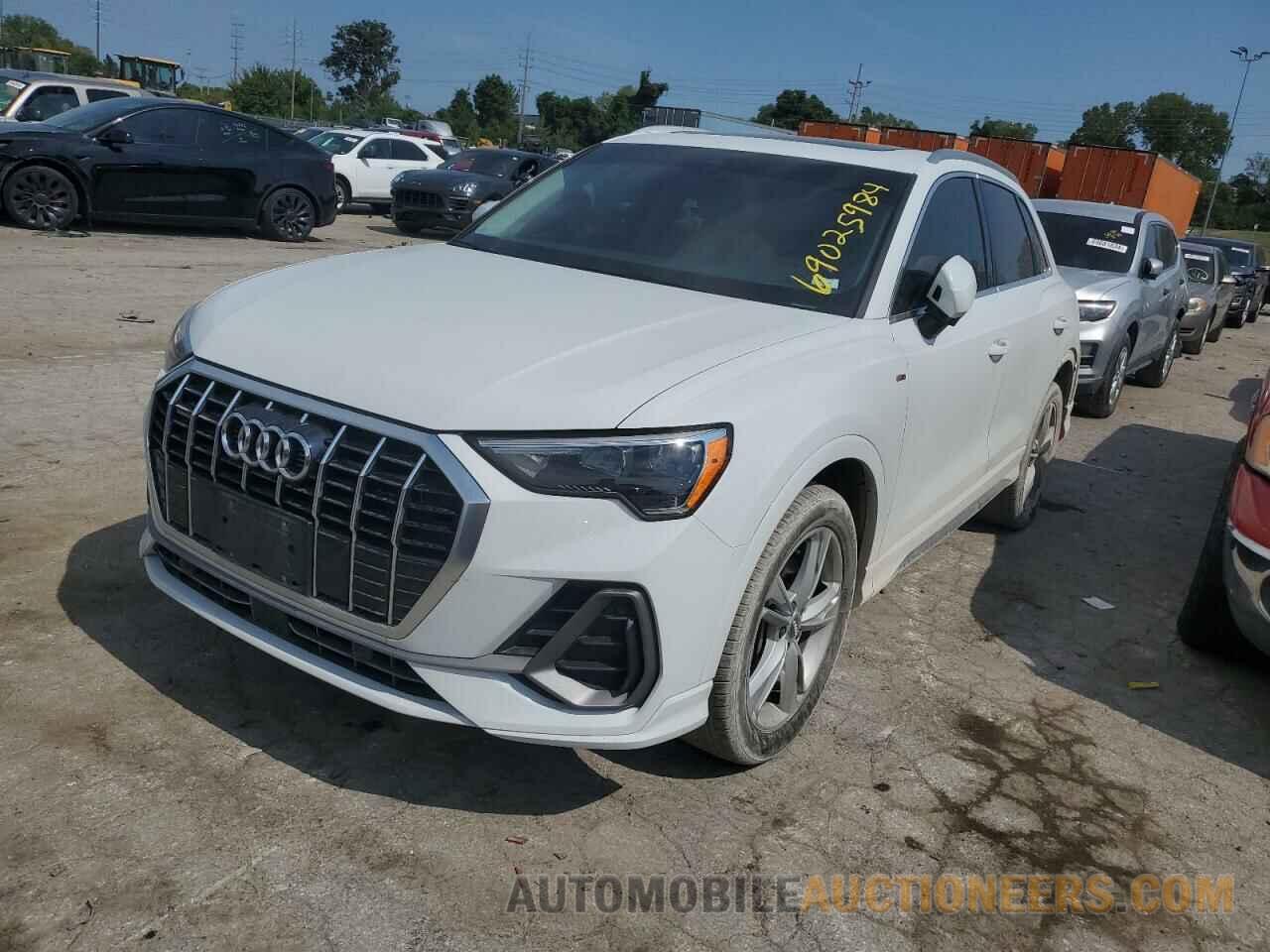 WA1DECF35M1011785 AUDI Q3 2021