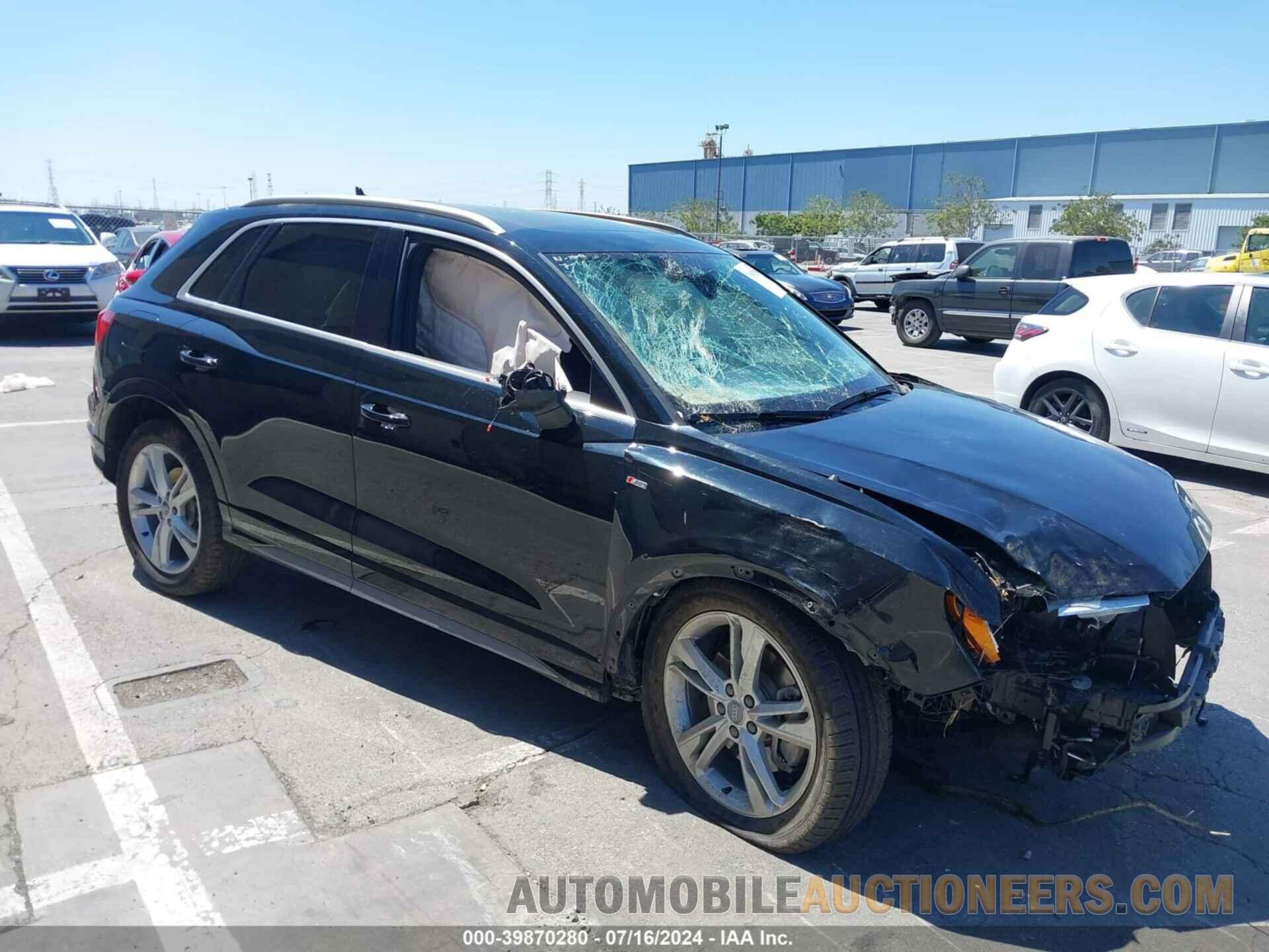 WA1DECF35M1045385 AUDI Q3 2021