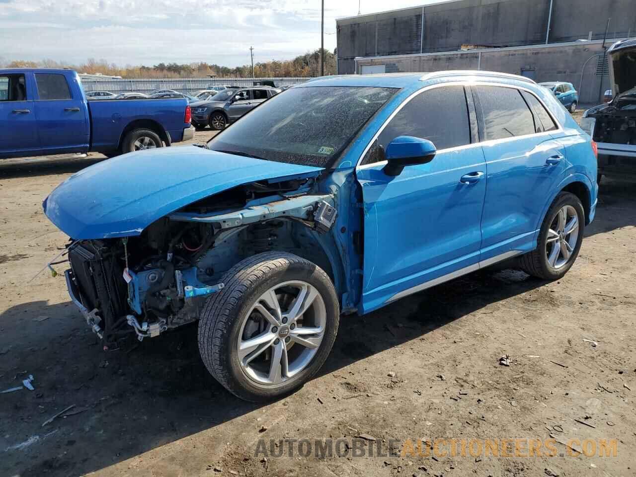 WA1DECF38L1010242 AUDI Q3 2020