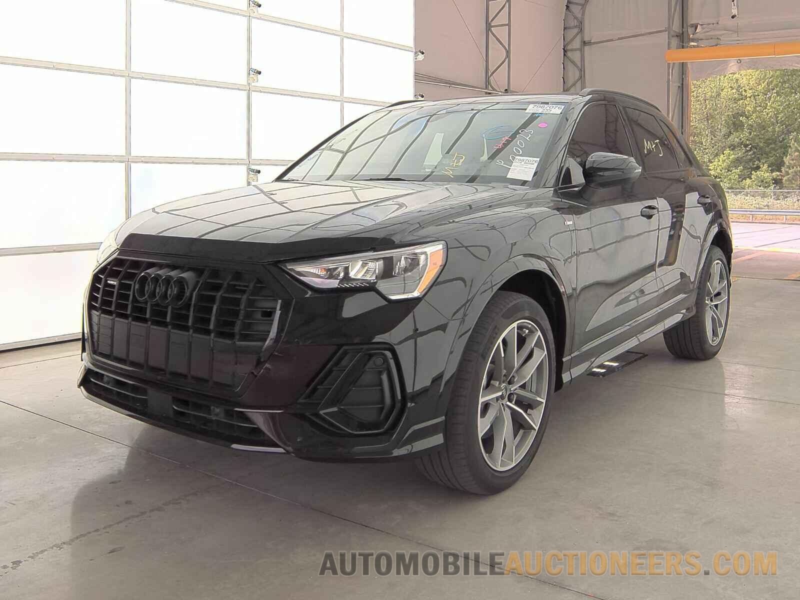 WA1DECF38M1089980 Audi Q3 2021