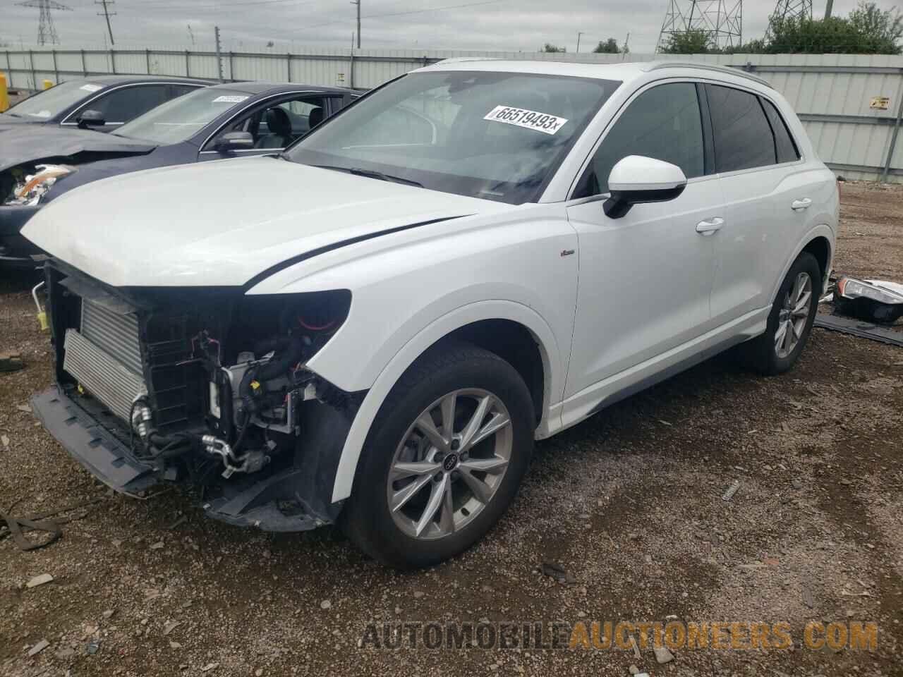 WA1DECF38M1148574 AUDI Q3 2021