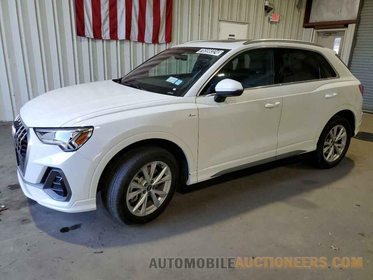 WA1DECF38P1101419 AUDI Q3 2023