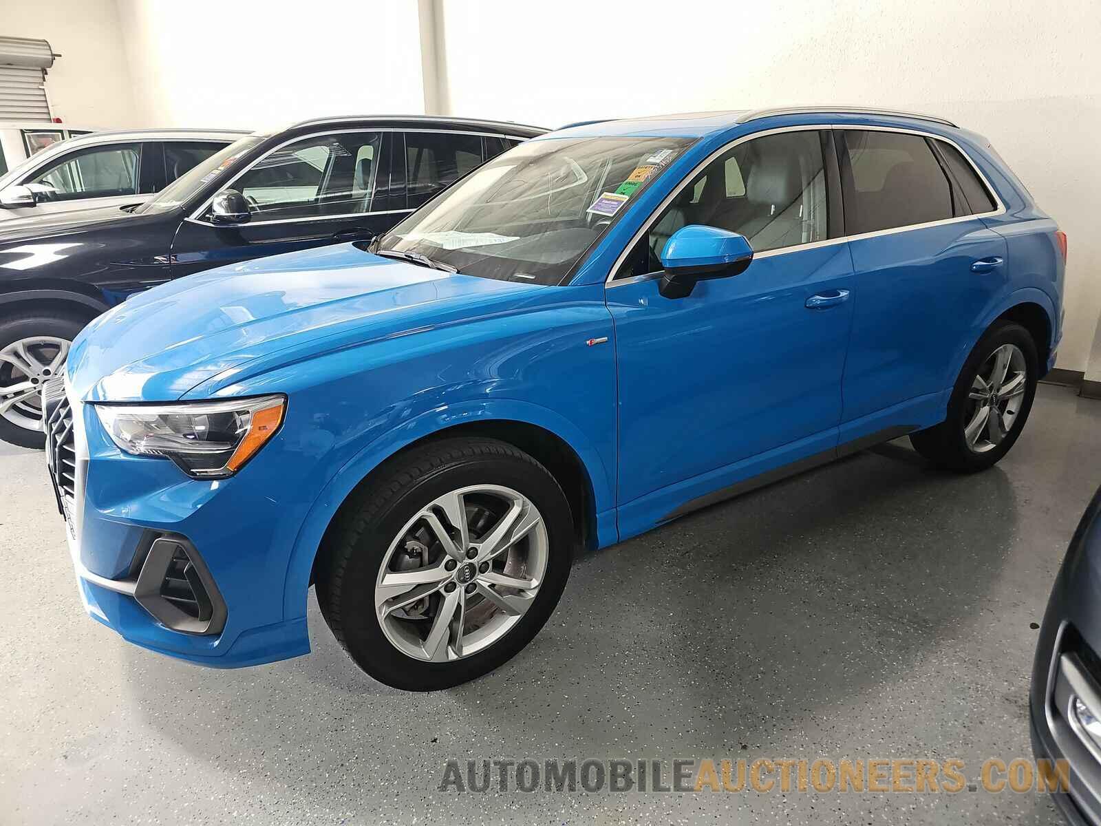 WA1DECF39L1025560 Audi Q3 2020