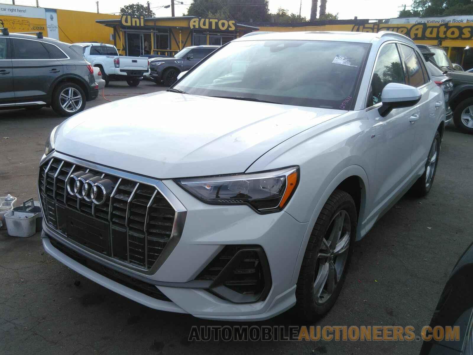 WA1DECF39L1119308 Audi Q3 2020