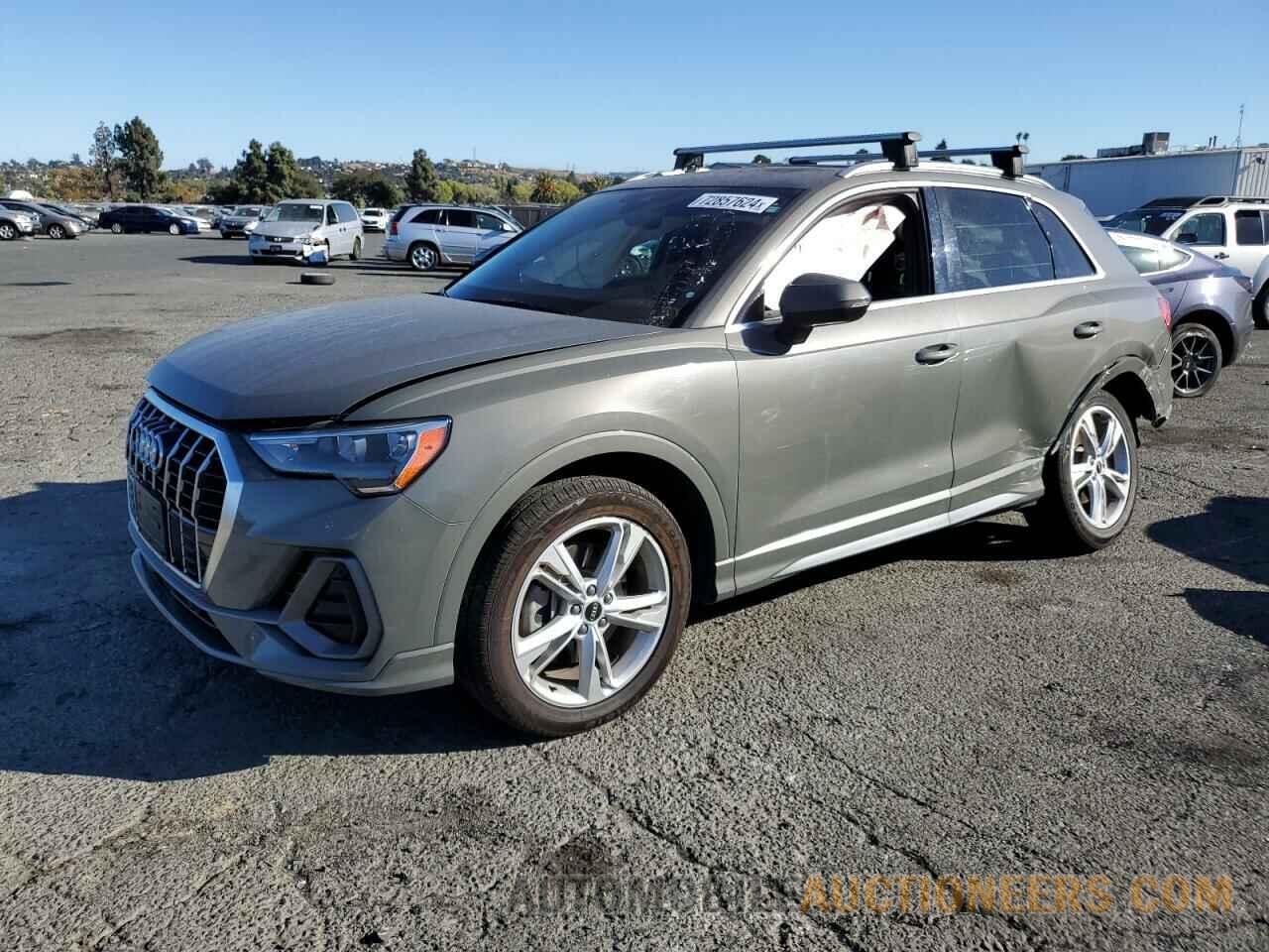 WA1DECF39M1020831 AUDI Q3 2021