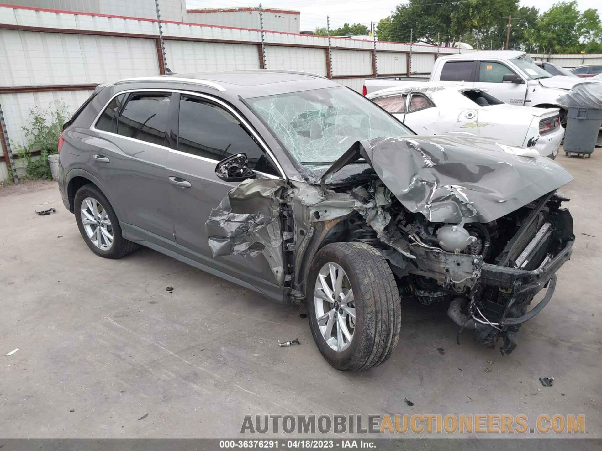 WA1DECF39M1069821 AUDI Q3 2021