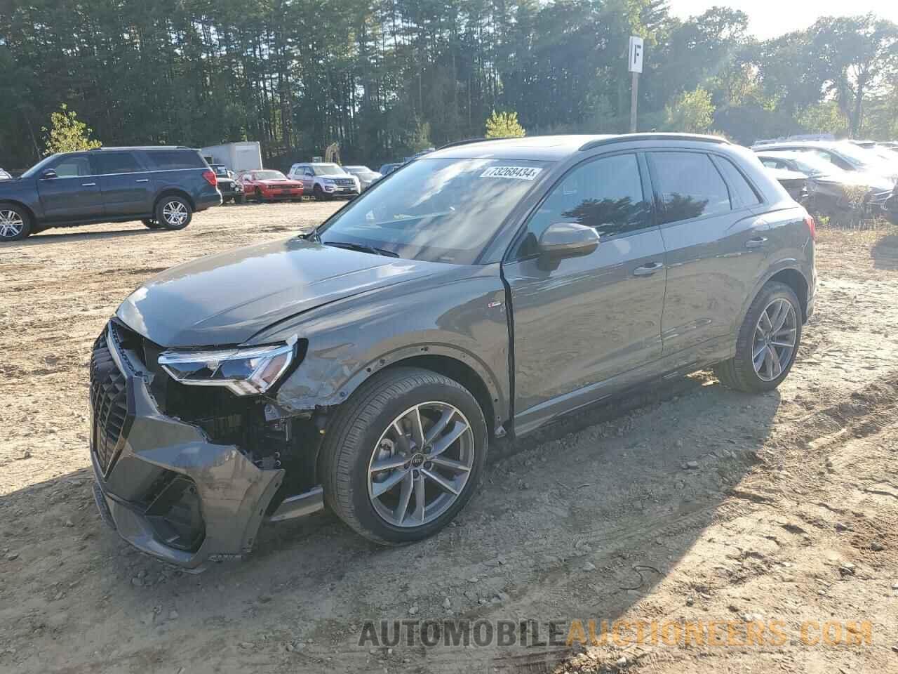 WA1DECF39R1181588 AUDI Q3 2024