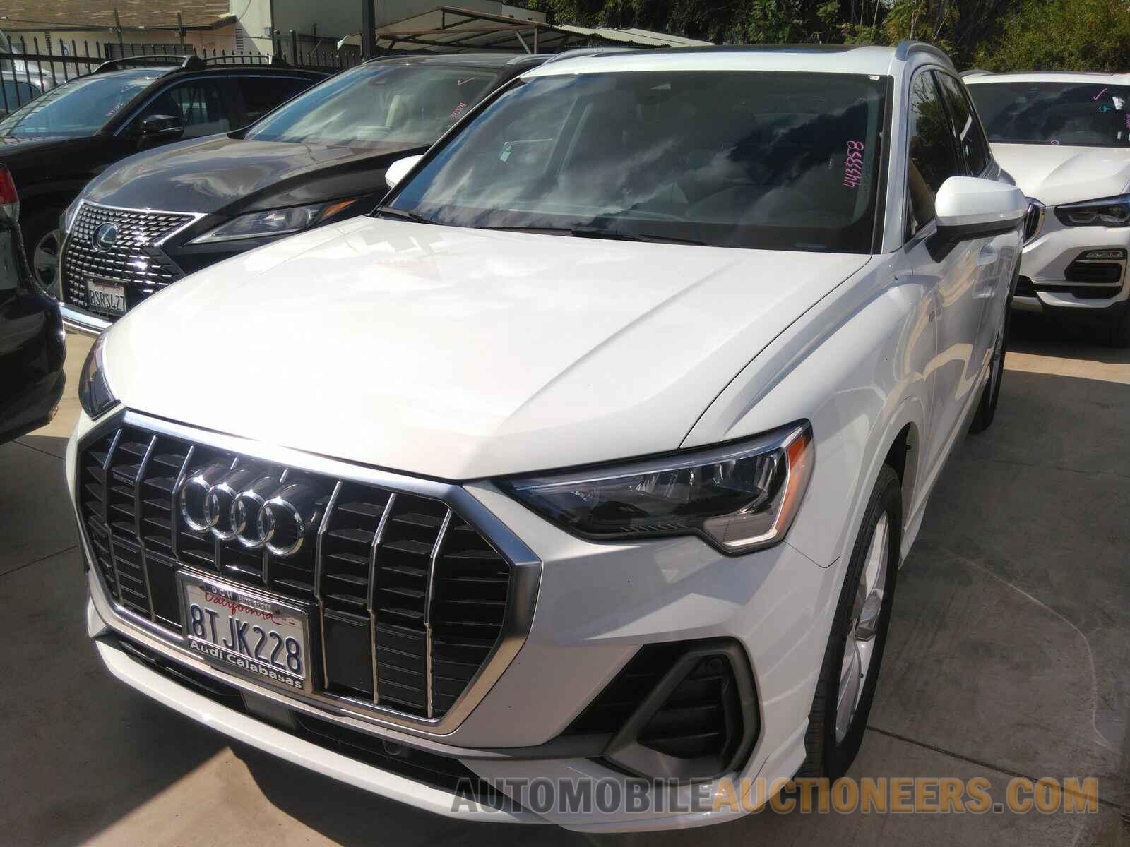 WA1DECF3XM1017856 Audi Q3 2021