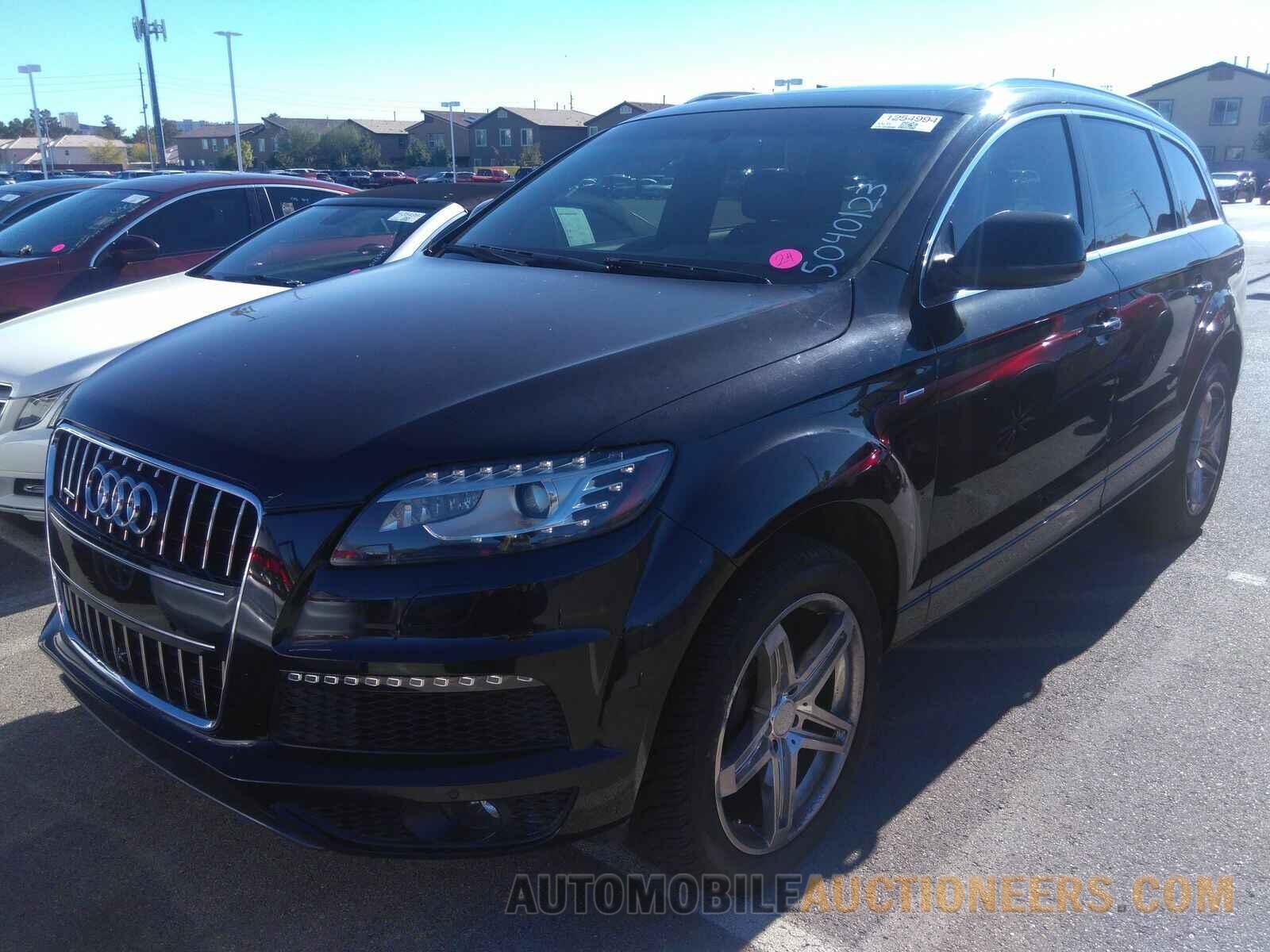 WA1DGAFE7FD028332 Audi Q7 2015