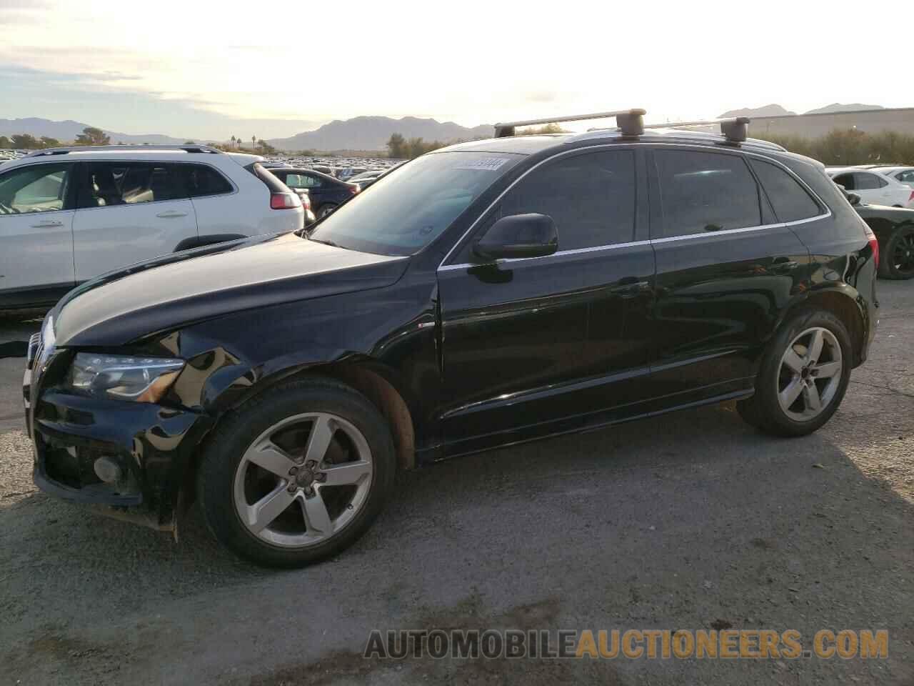 WA1DKAFP1BA052184 AUDI Q5 2011