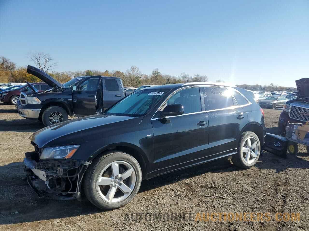 WA1DKAFP4BA096521 AUDI Q5 2011