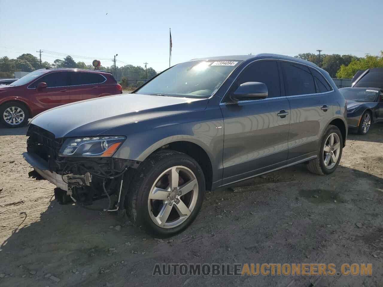 WA1DKAFP5CA086811 AUDI Q5 2012