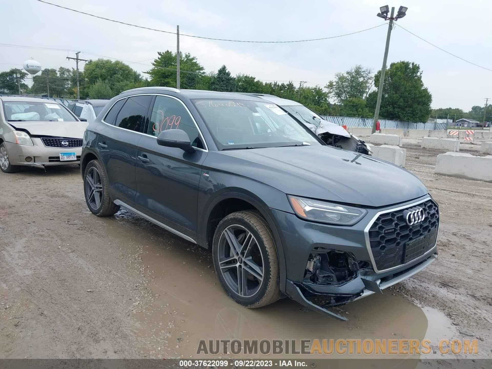 WA1E2AFY1M2039266 AUDI Q5 2021